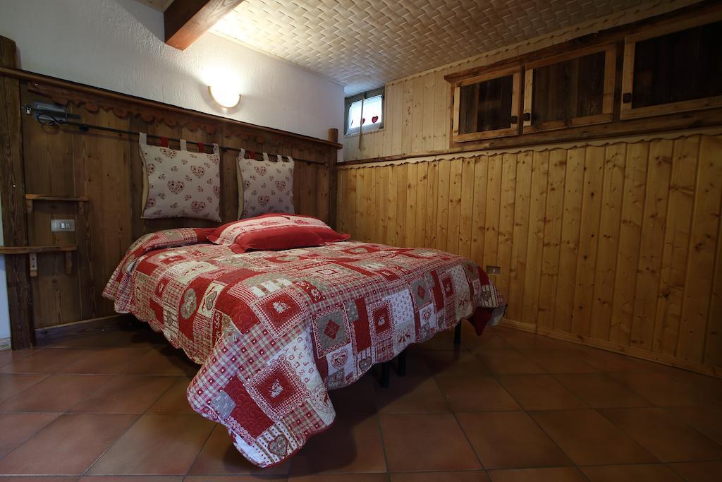 Apartamento La Belette La Thuile Habitación foto